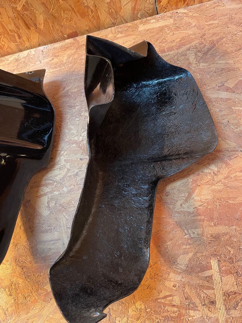 ハーレーFXRTレッグガード