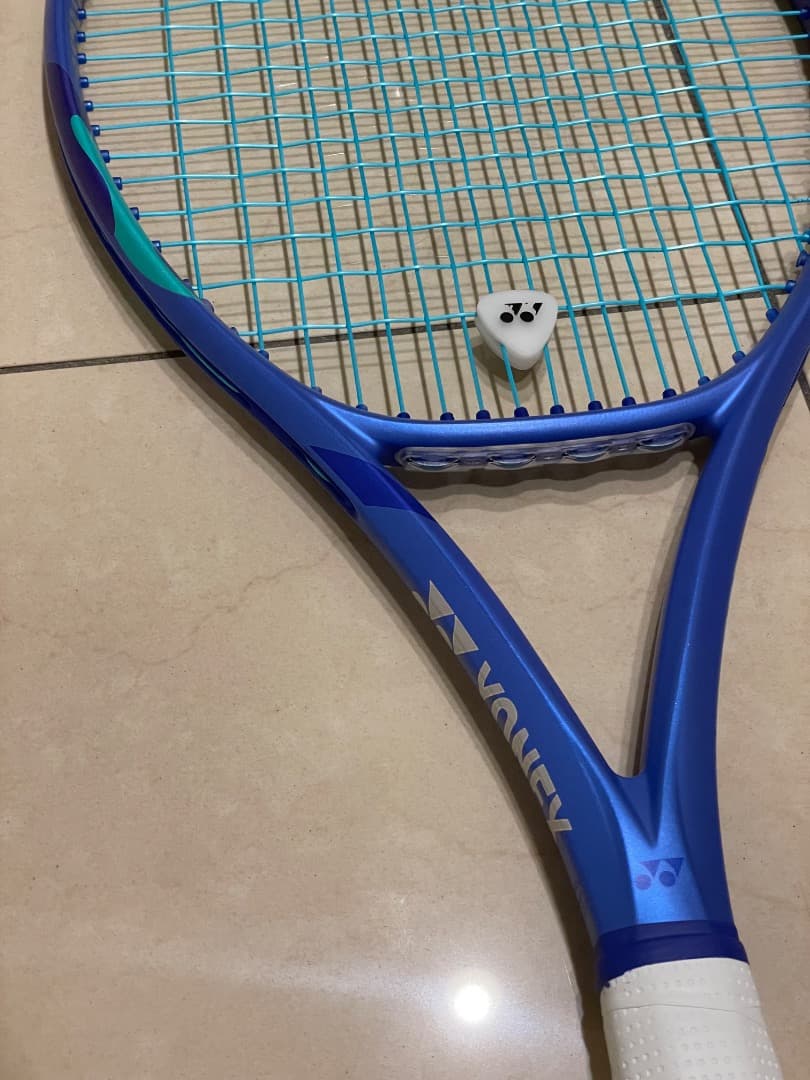 YONEX EZONE 98 テニスラケット