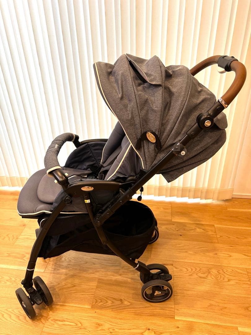 美品Aprica ラクーナビッテクッション A型 両対面 1ヶ月〜 軽量