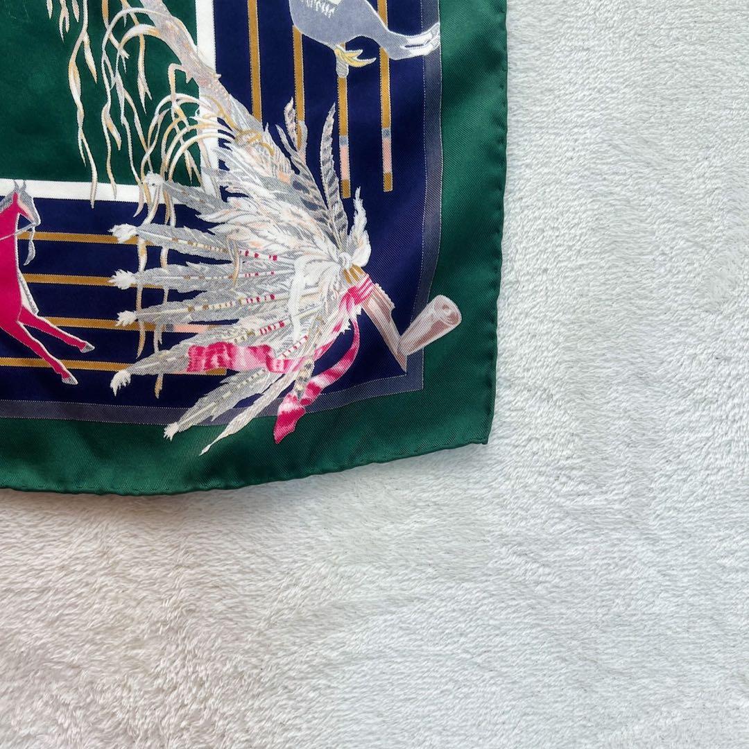 エルメス HERMES カレ90　スカーフ　シルク　パウニー族の首長