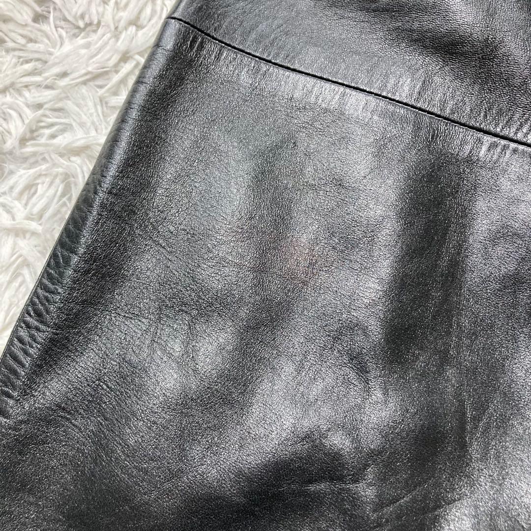 フランス製ヴィンテージ CHANEL BOUTIQUE シャネル レザースカート