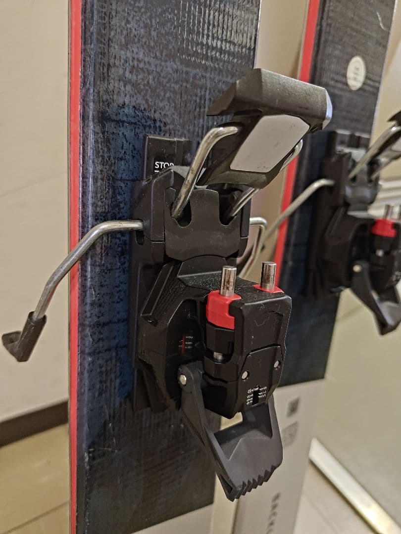 【送料込み】Atomic Backland 85 板＋ビンディング＋シールセット