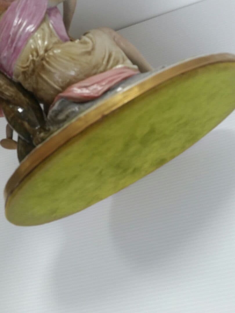 イタリアフィレンツエ陶器置物