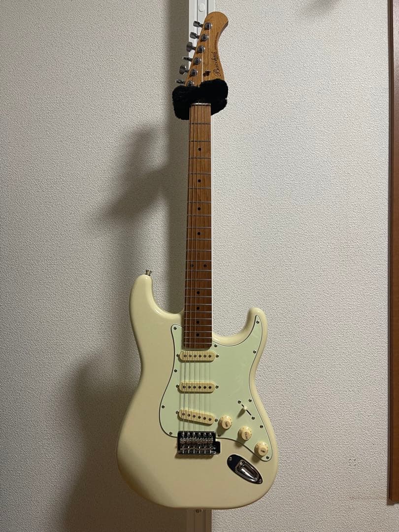 バッカス ストラト GOTOHペグ fenderブリッジ