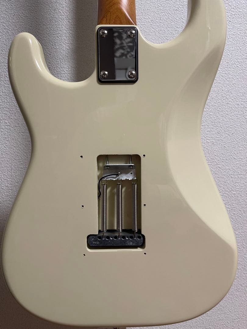 バッカス ストラト GOTOHペグ fenderブリッジ