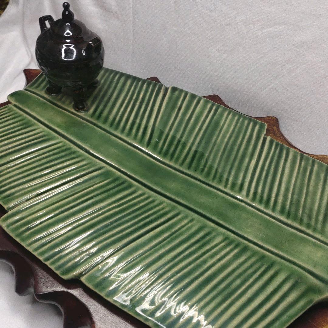 中国骨董 陶芸 香道具 在銘 作家物 木彫り台付き 置物 旧家蔵出し 送料無料