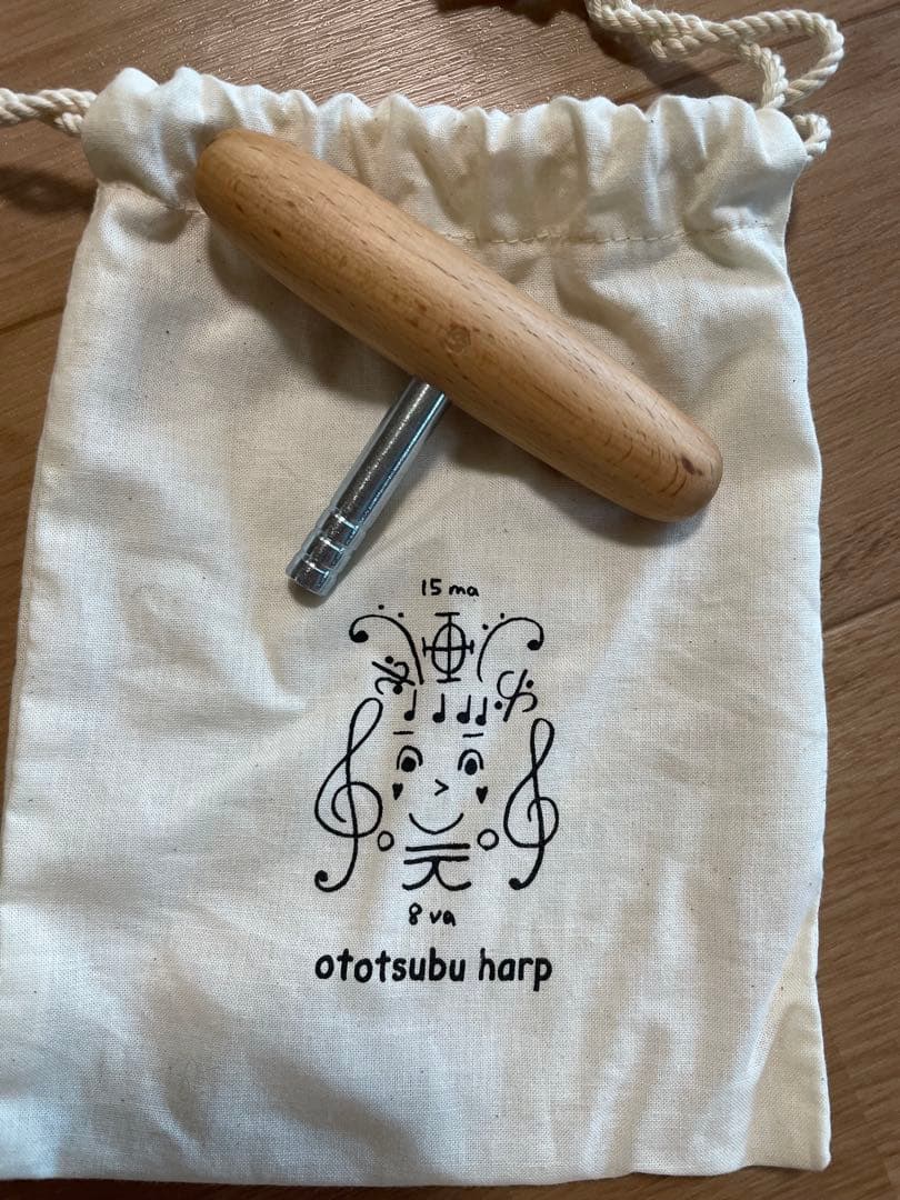 おとつぶハープ17弦　メープル　ホワイト