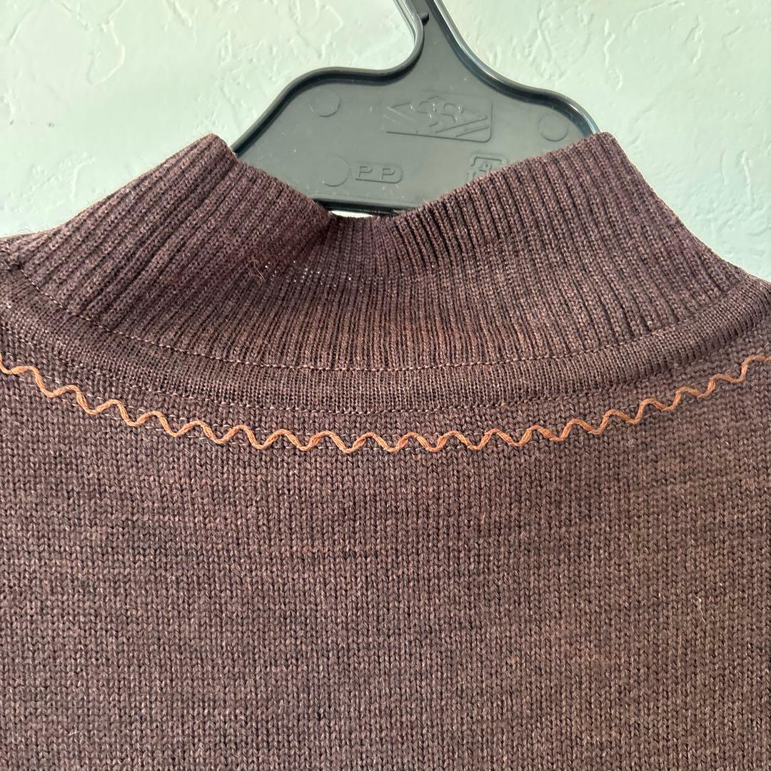 レリアン13号＋　ハイネック茶色セーター　ウール100% 新品