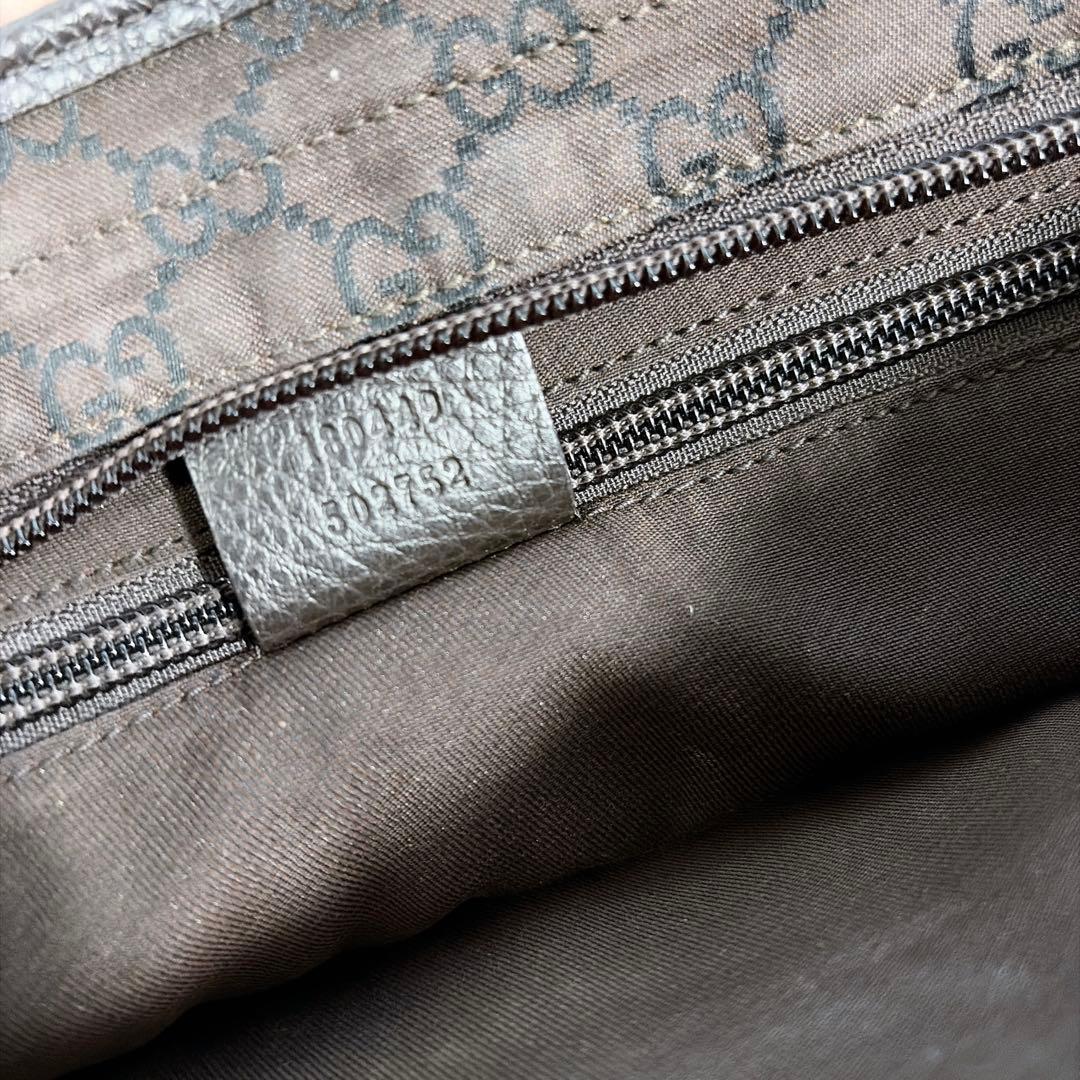 【GUCCI】美品★グッチ GG柄 トートバッグA4サイズ（ブラウン）