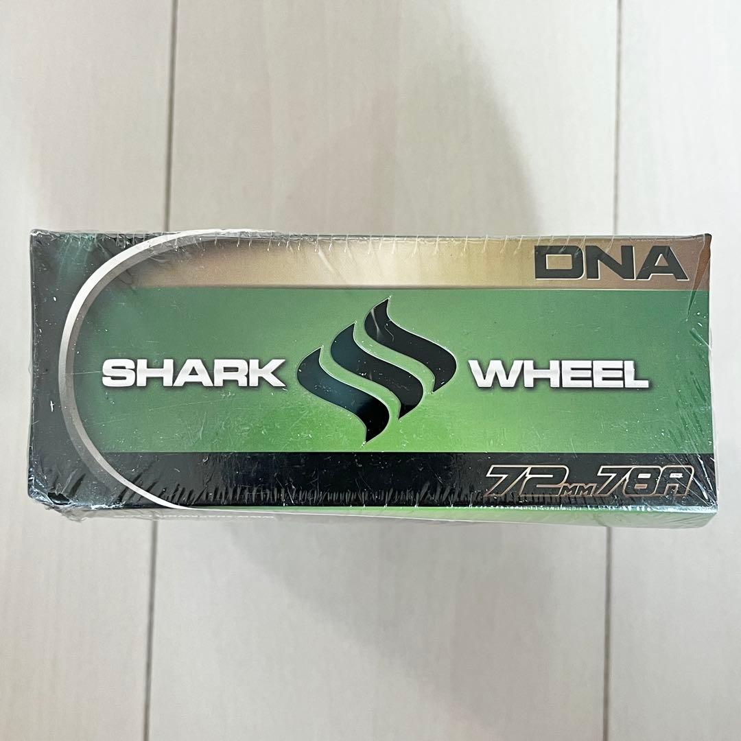 04☆新品☆ シャークウィール 72mm 78a ブラック/ブルー スワール