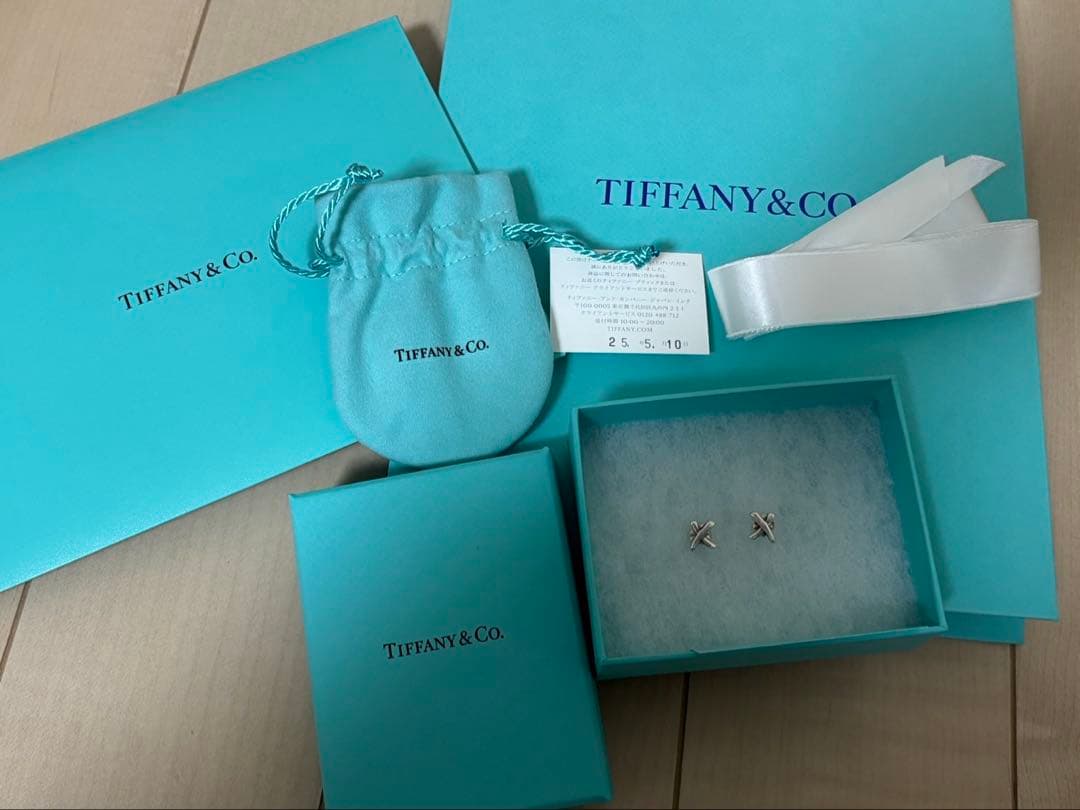 Tiffany & Co. ティファニー　エックスピアス　xピアス
