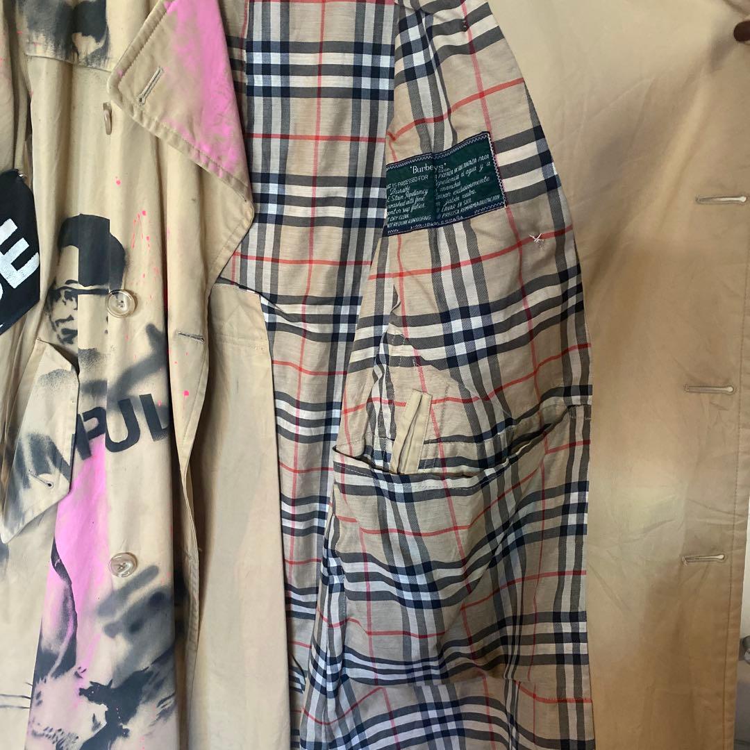 buggy手書きアート　Burberry トレンチコート