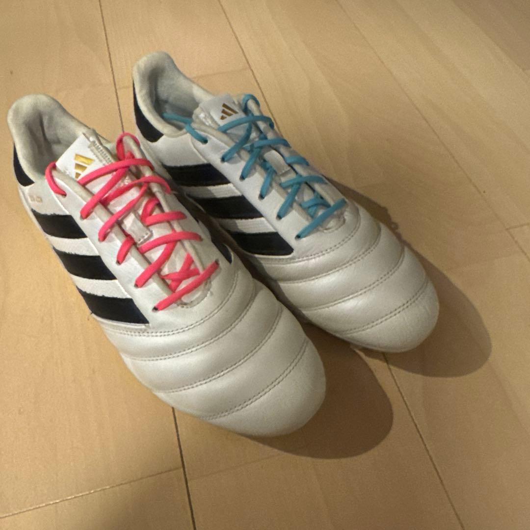 adidas コパアイコンスパイクシューズ ホワイト/ブラック