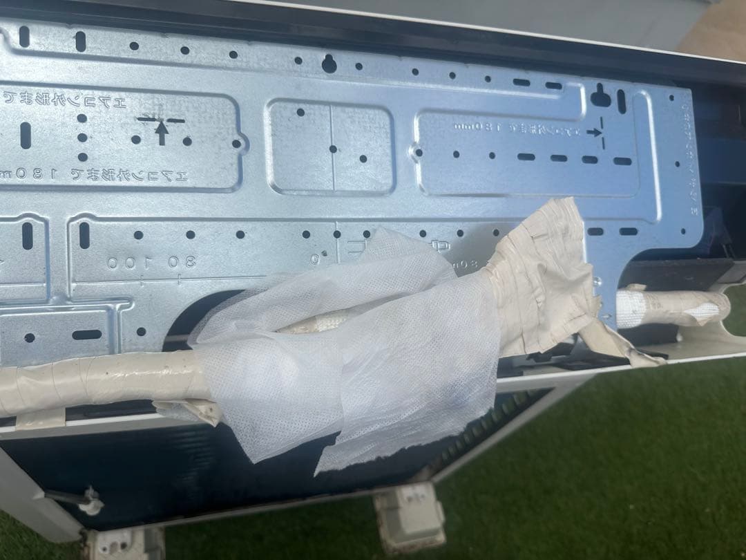 アイリスオーヤマ　ルームエアコン 2.2kW IRR-2217C