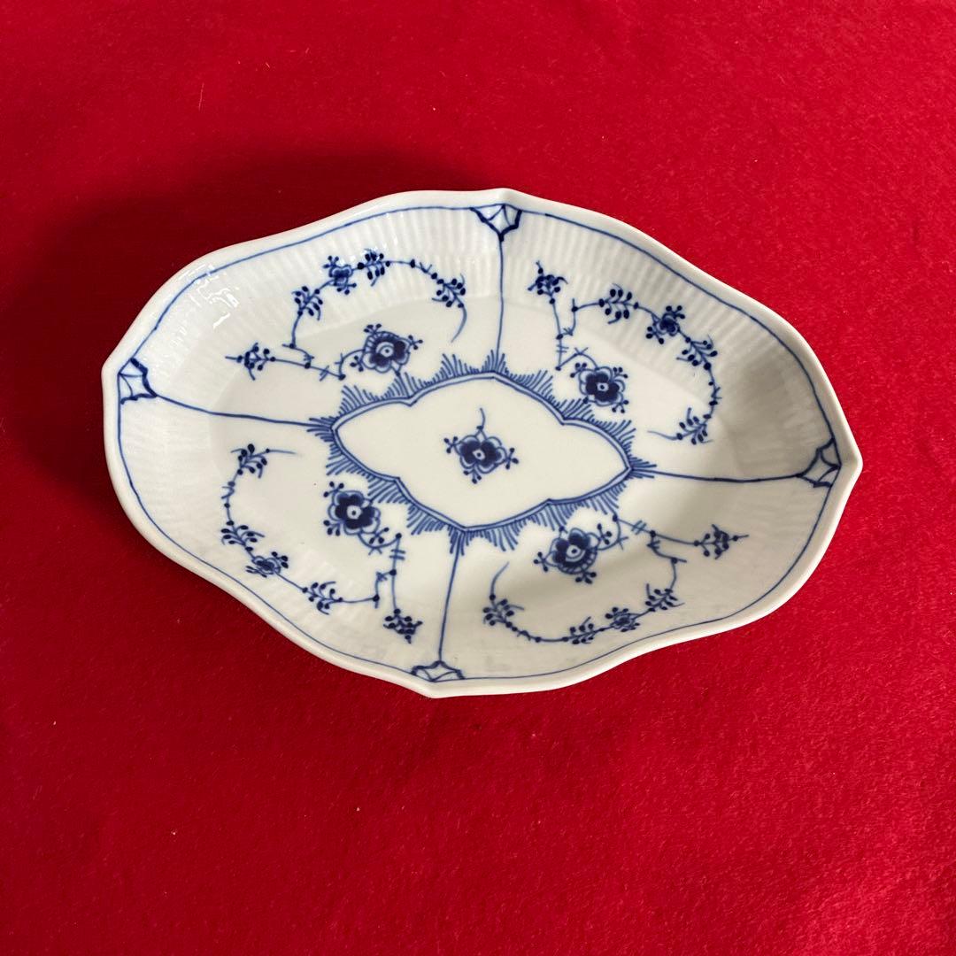 ロイヤルコペンハーゲン　ブルーフルーテッドプレイン　菱形　1／147