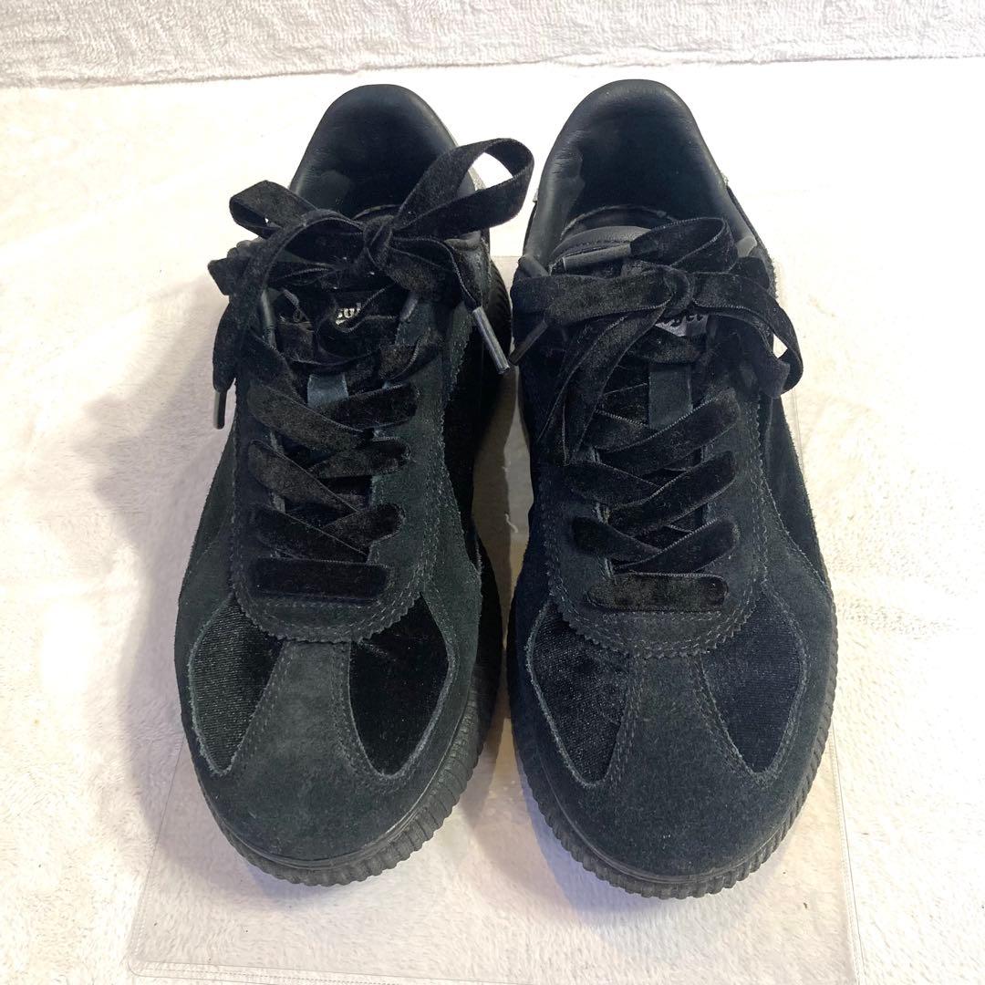 ✨極美品✨　オニツカタイガー　DELECITYスニーカー　黒　24