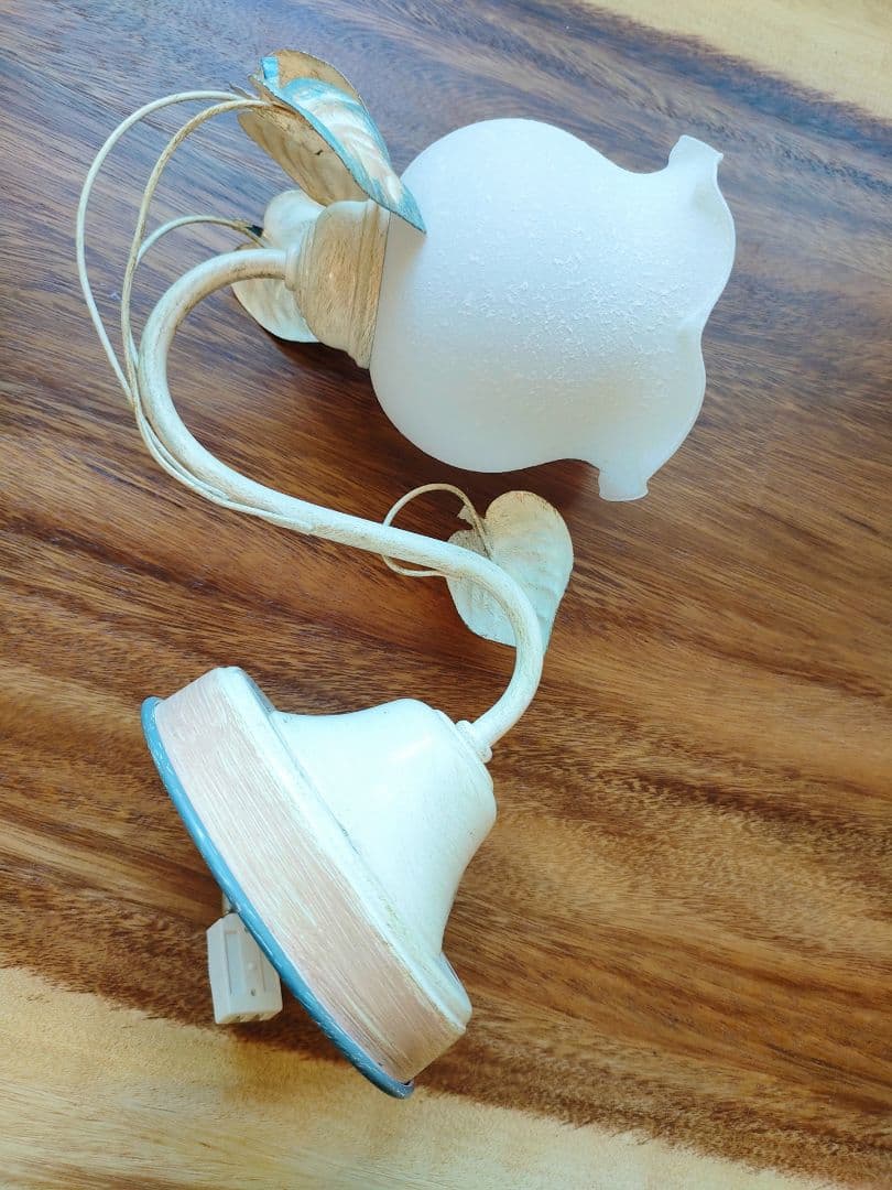 KOIZUMI照明　 壁付け花レトロランプ　カントリー調　照明器具