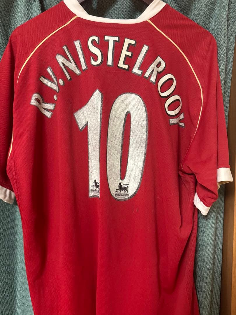 マンチェスターユナイテッド ファンニステルローイ ユニフォーム