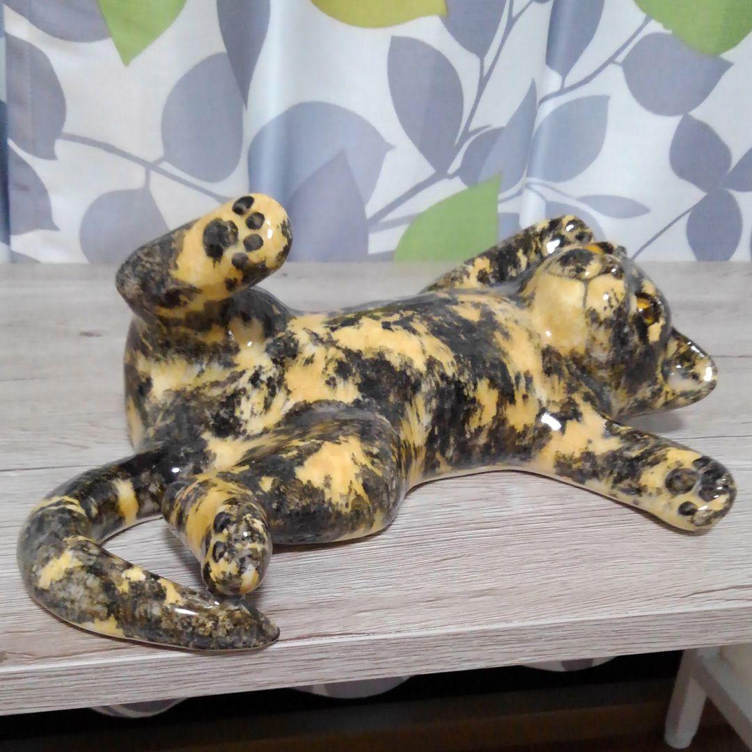 ウィンスタンレイ　ケンジントンキャットsize4 仰向け錆び猫さん。