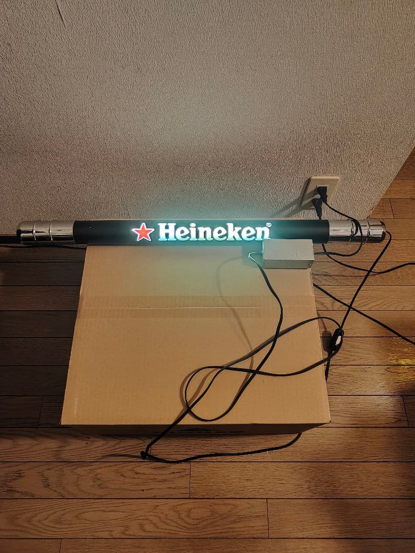 希少 ハイネケン インテリア照明 円柱形（横置き）