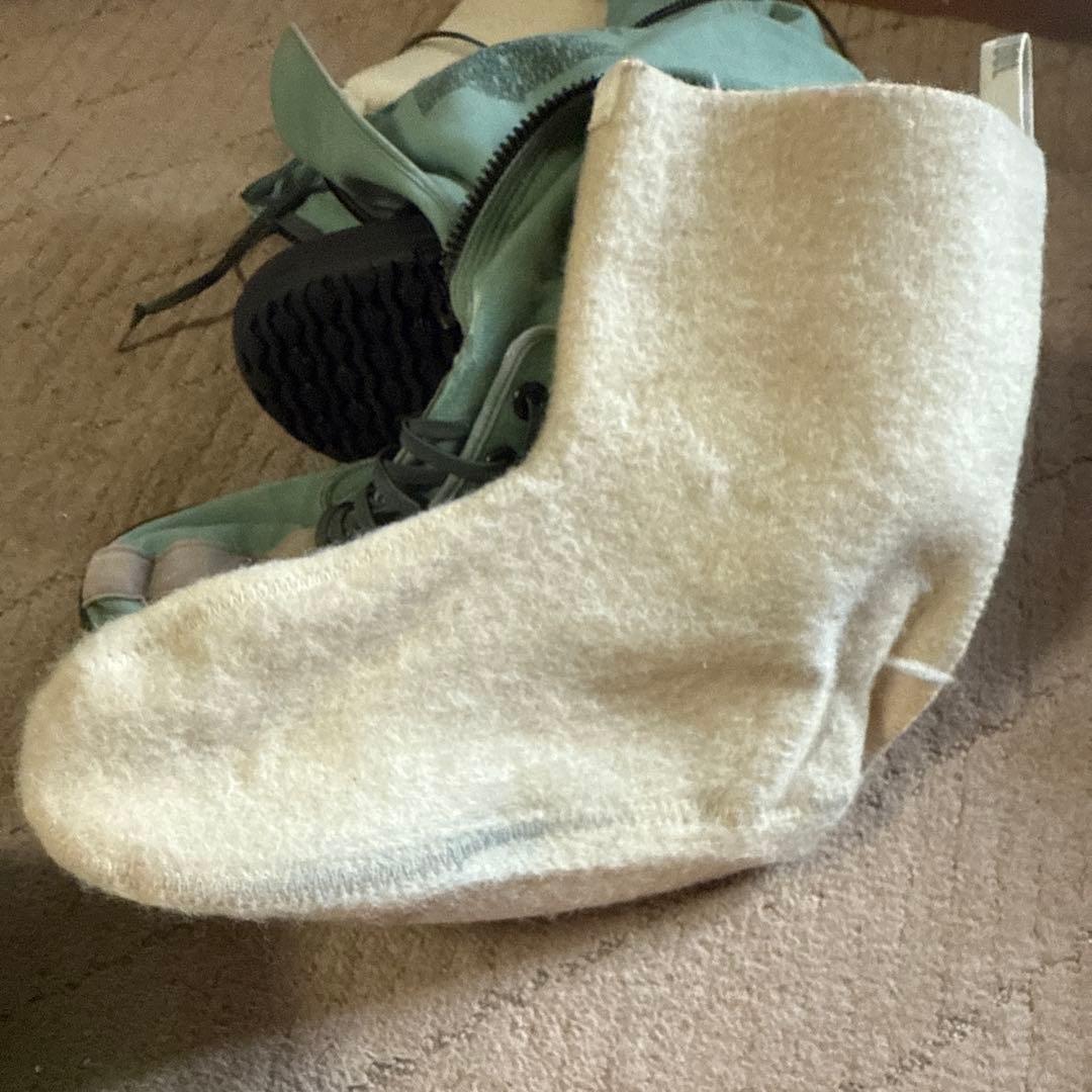 ミリタリーブーツ 緑色 キャンバス製