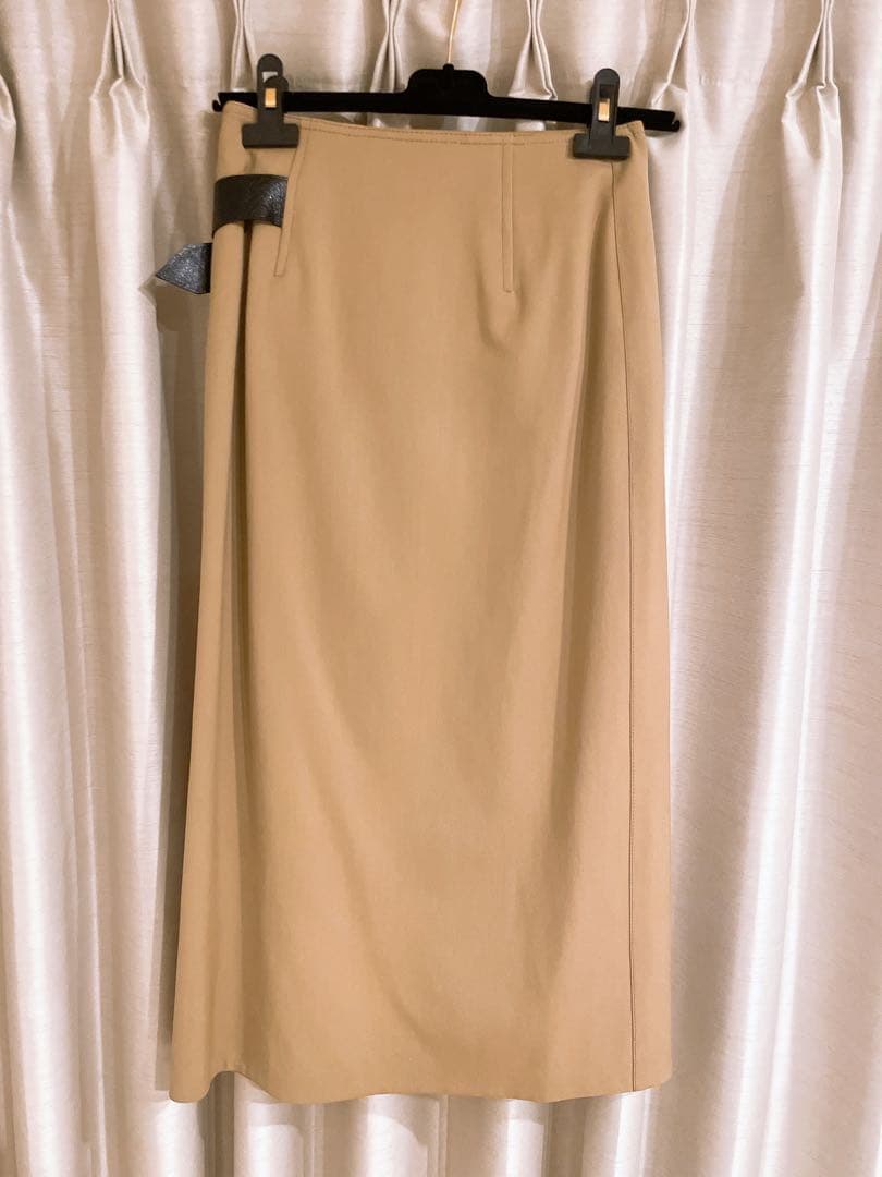 ルイヴィトン　レザー　スカート　ラップ　36 ベージュ　ブラック