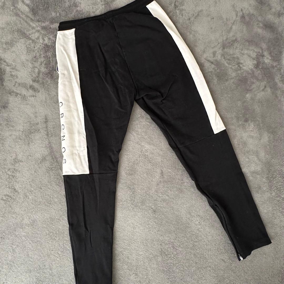 【即日発送】クロノスCRONOSパーカーパンツ３点セットボトムフーディー