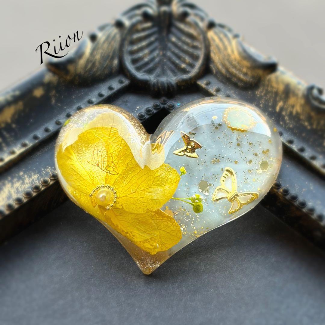 no.1107‪.*❤︎ アジサイたちのドライフラワーレジンヘアゴム❤︎.*❶