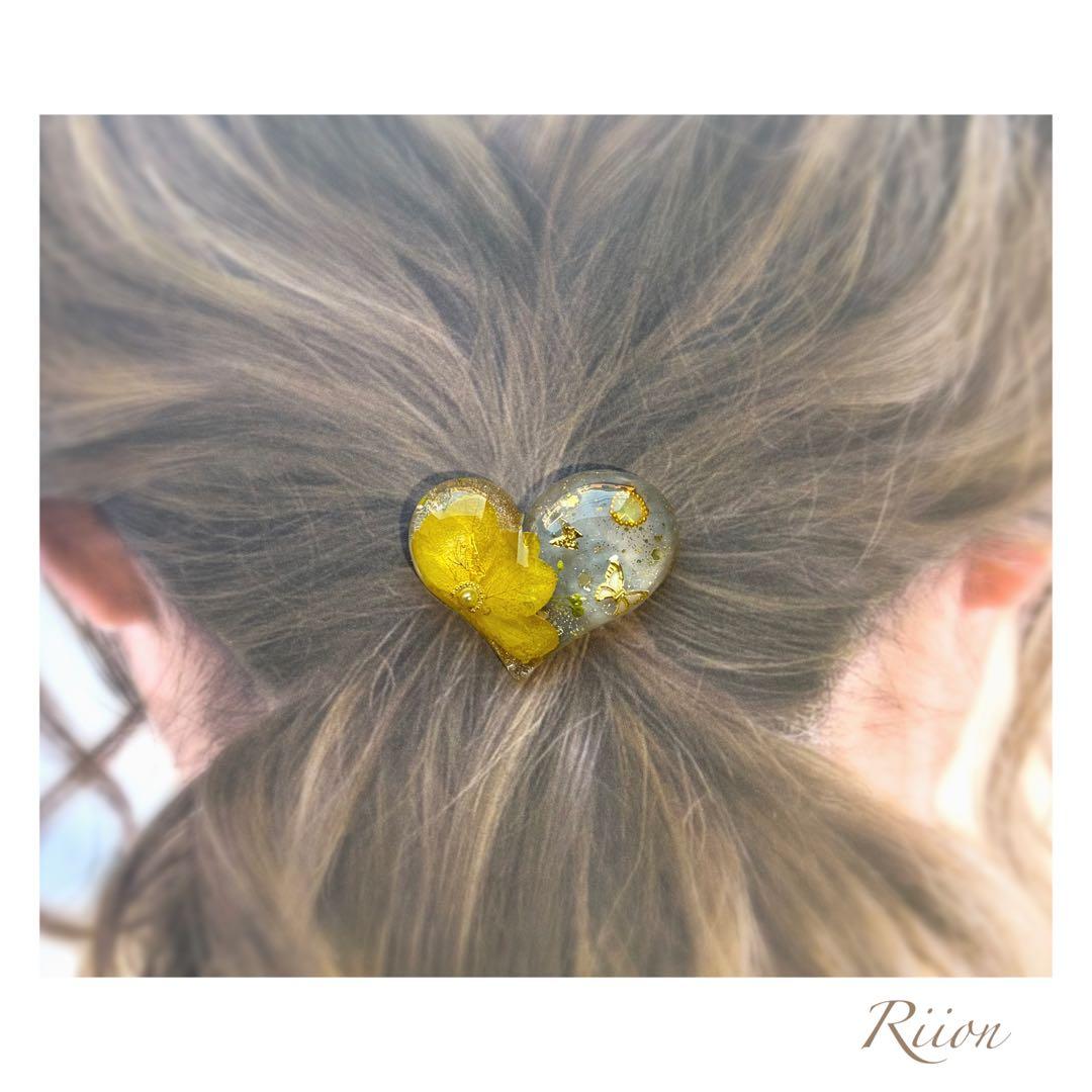 no.1107‪.*❤︎ アジサイたちのドライフラワーレジンヘアゴム❤︎.*❶