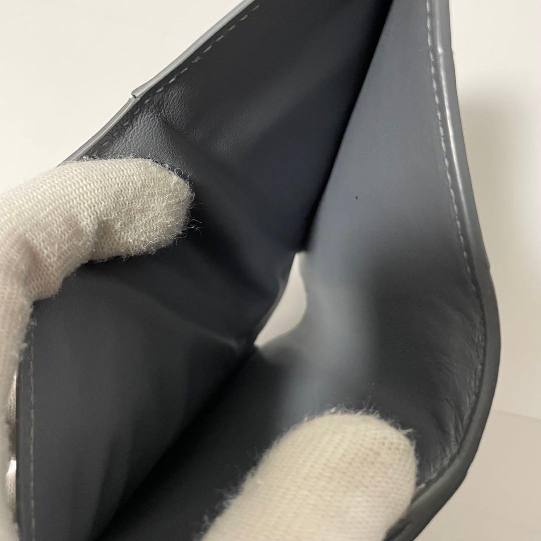 ✨️未使用級✨　Bottega Veneta マキシイントレチャート　折り財布