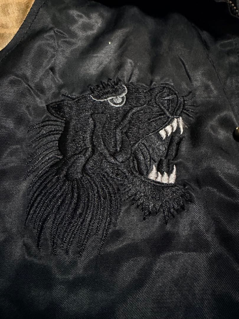 Yankee 虎 日本限定 スカジャン unisex vintage サテン