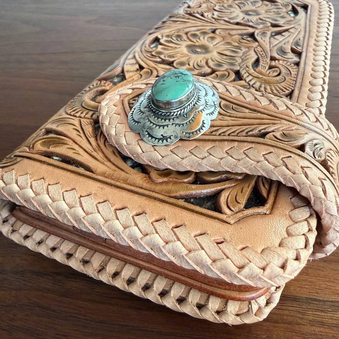 【訳アリ格安品】Carving Wallet ターコイズ本革 財布 店頭品　本物