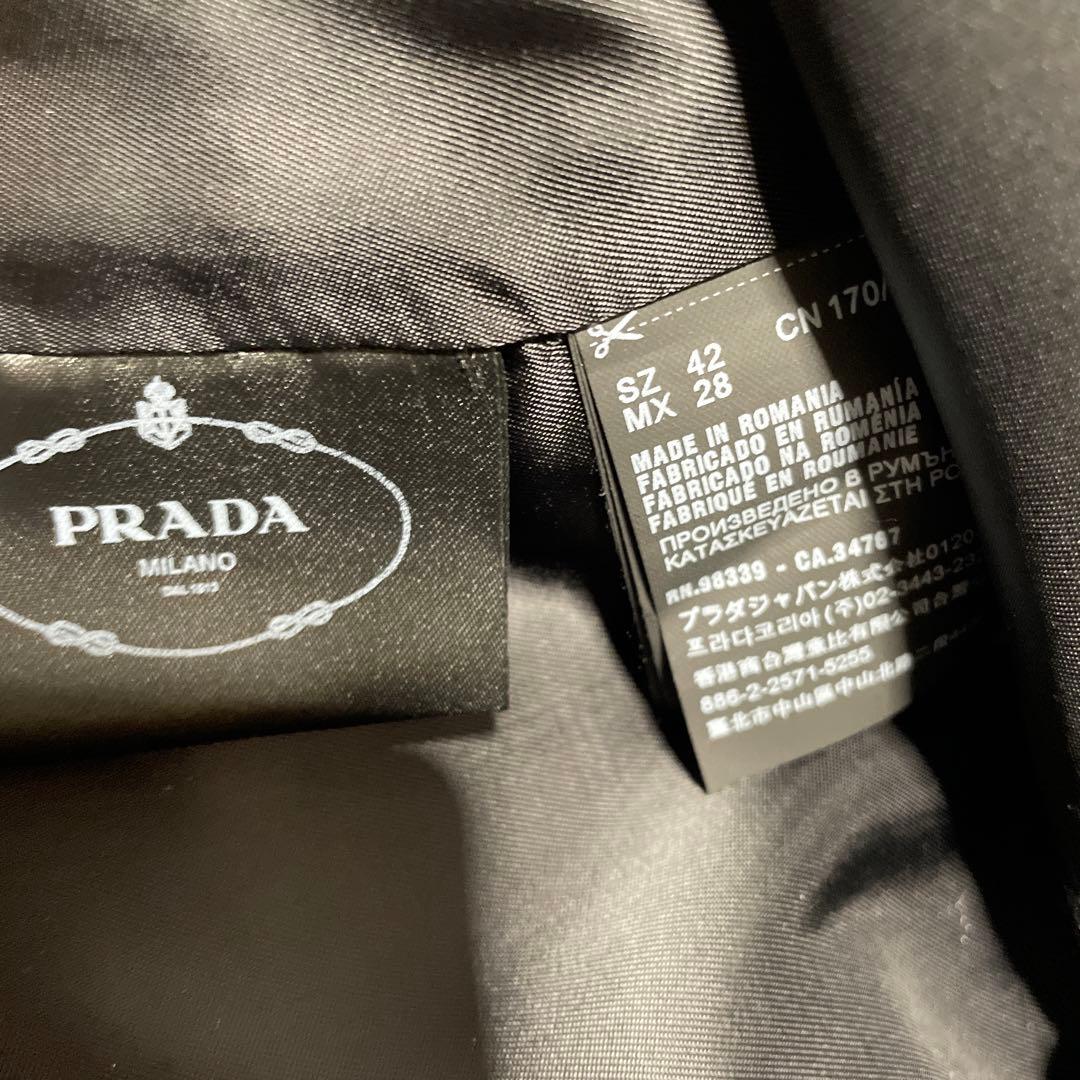 プラダ　ダークグレー コート　美品　レディース