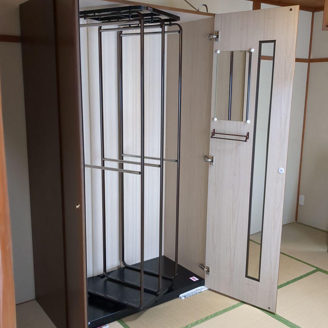 ワードロープ、回転式