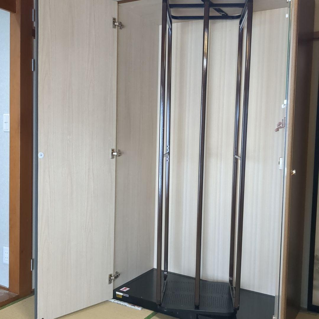 ワードロープ、回転式