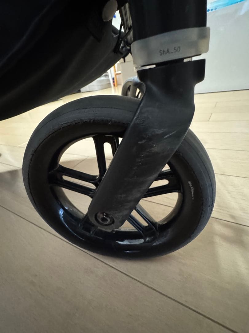 サイベックス　メリオカーボン　ブラック　ベビーカー