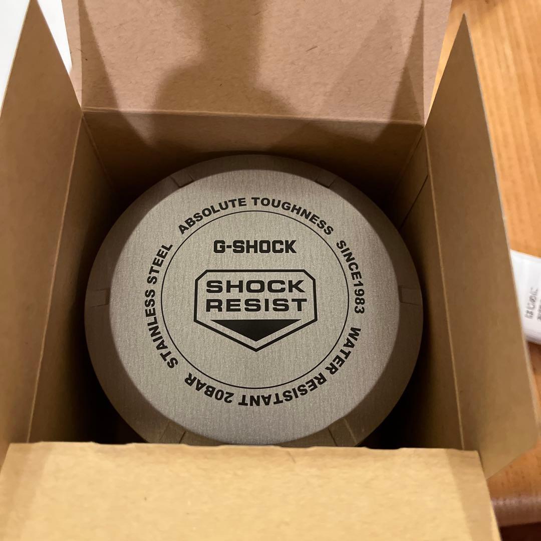 CASIO Baby-G ホワイト&ピンク腕時計（BGD-5000-4BJF）