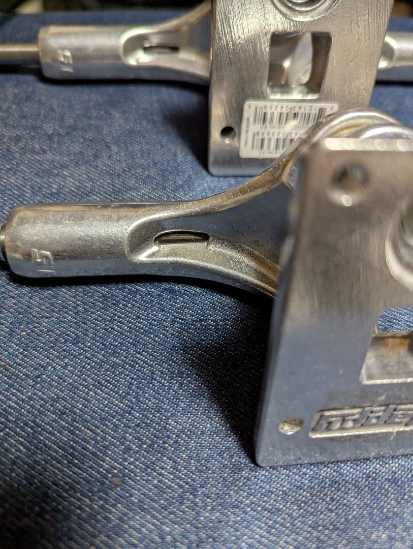 スケートボード トラック スラッピートラック9.5