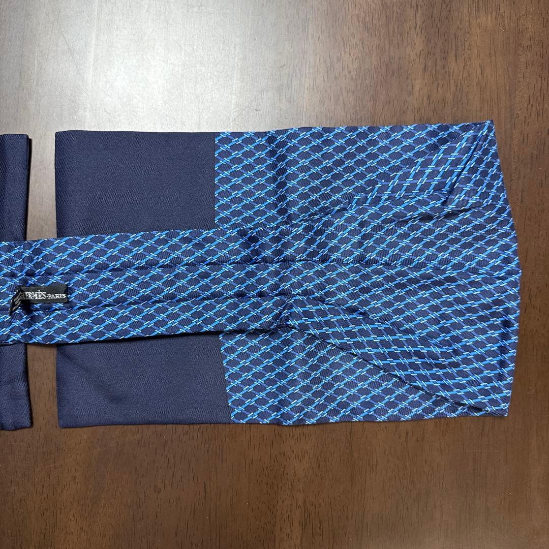 極美品　エルメス　ネクタイ　アスコットタイ　紺　H柄