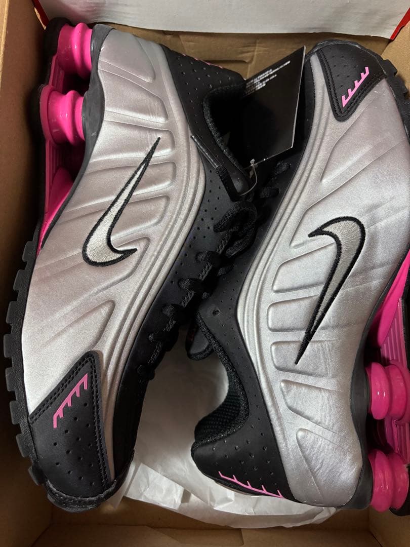 ヒ*リ様 27.5 Nike Women's Shox R4 \"Black/Pi