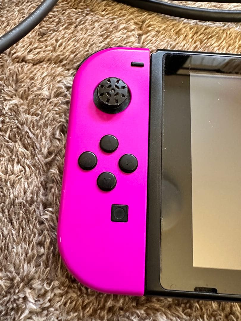 Nintendo Switch 本体 ピンクと黄色のJoy-Con