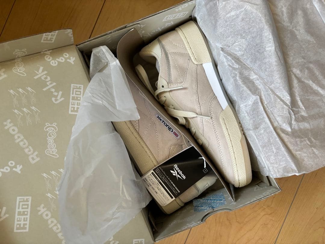 SixTONES✖︎Reebok コラボスニーカー