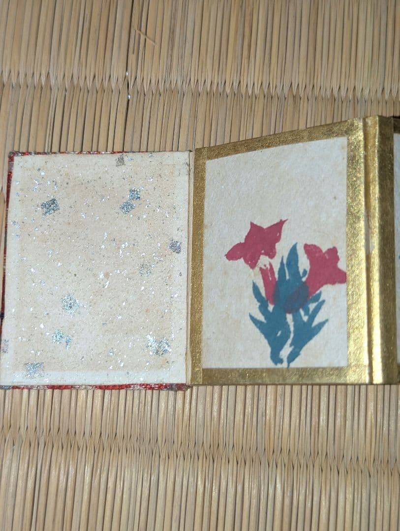 稀少！古い雛道具　花の絵の折り本