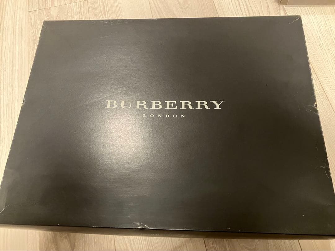 Burberry 羽毛掛け布団 150×200cm