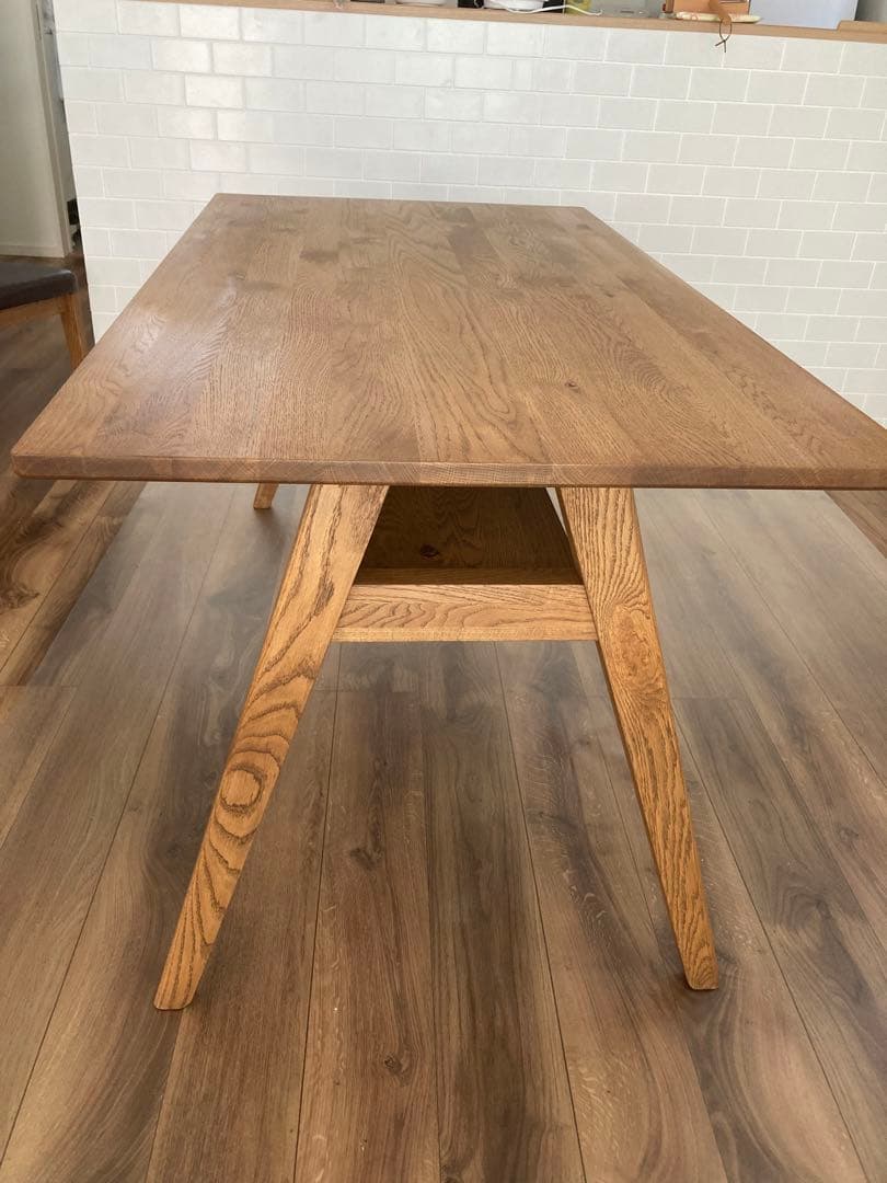 ウニコ　アディ　135センチ　ダイニングテーブル