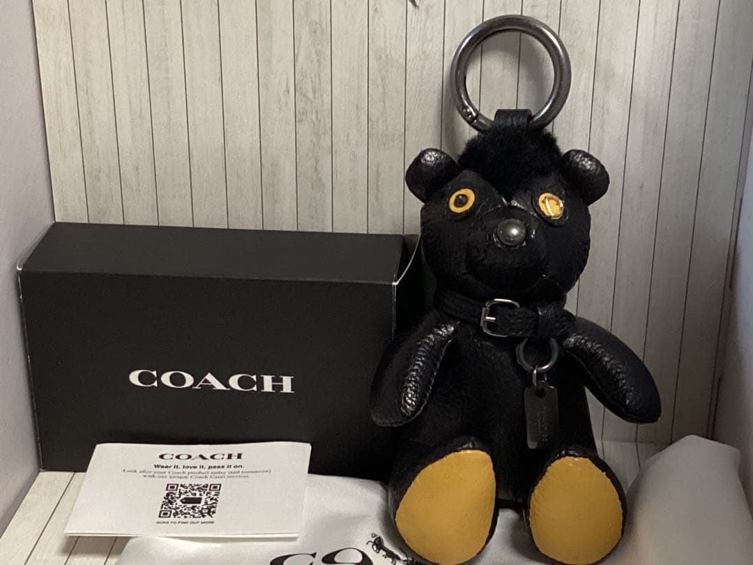 保存袋付き未使用美品コーチCOACH クマ型レザーキーホルダー貴重本物
