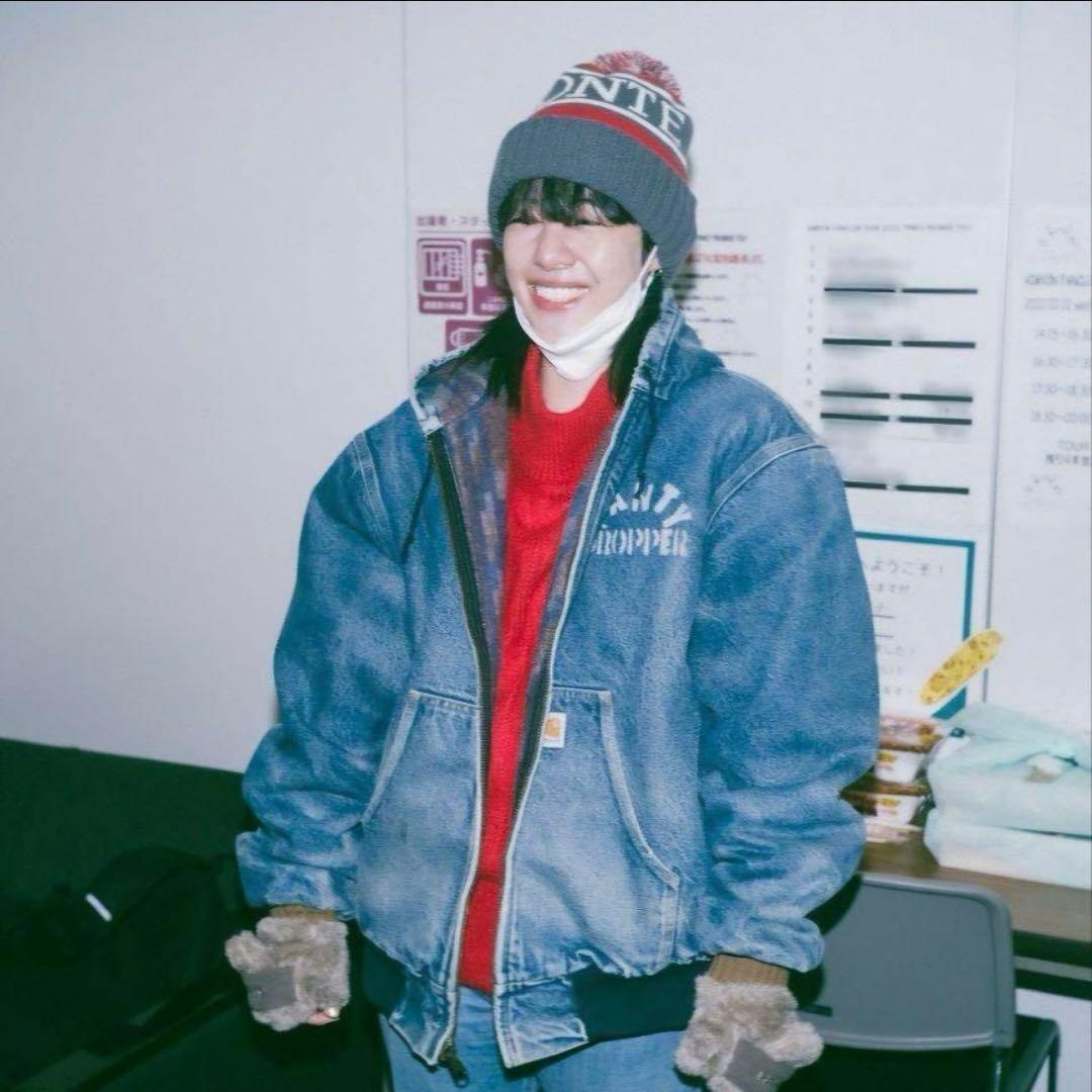 Carhartt 100周年アクティブパーカー