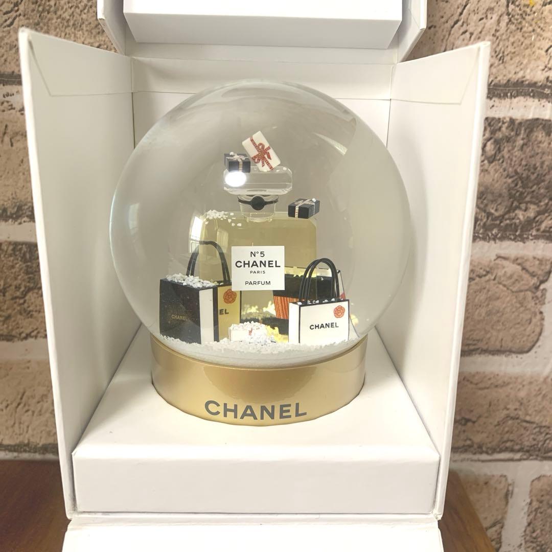 希少　CHANELシャネル スノードーム No.5 100周年 2021年ギフト
