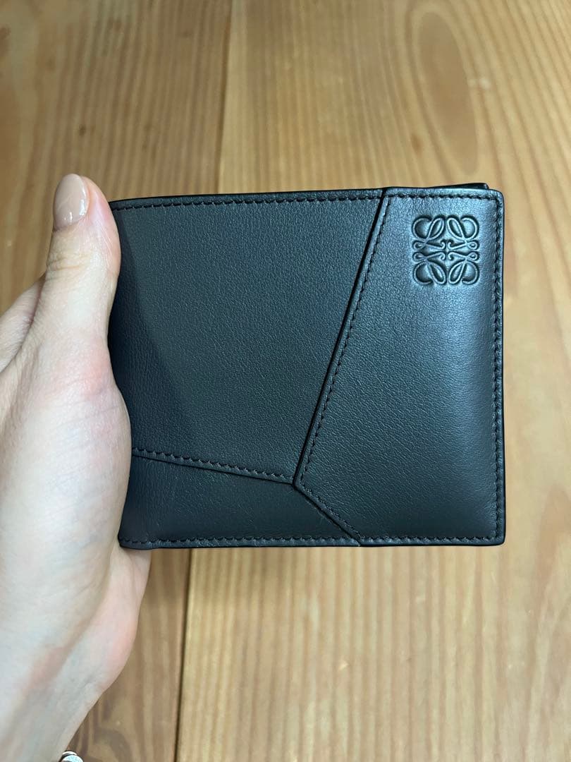 Loewe パズル バイフォールド ウォレット（クラシックカーフ）