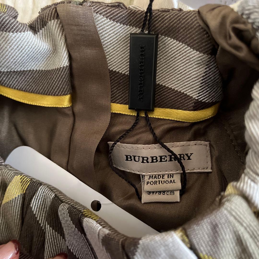 新品タグ付き　バーバリー　バーバリーチルドレン　ワンピース　3歳